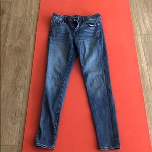 American Eagle skinny jeans